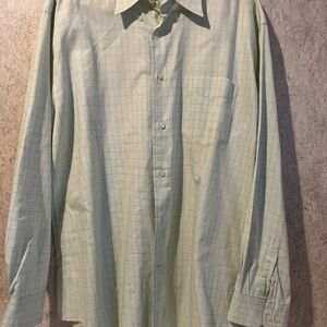 Northern Isles Men's Light Green Checkered Button Down Shirt XL
